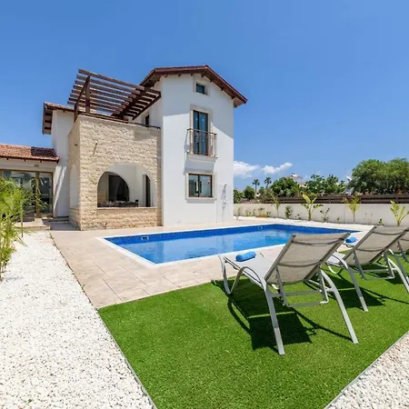 Kymma Villa #16 Ajía Nápa Kültér fotó